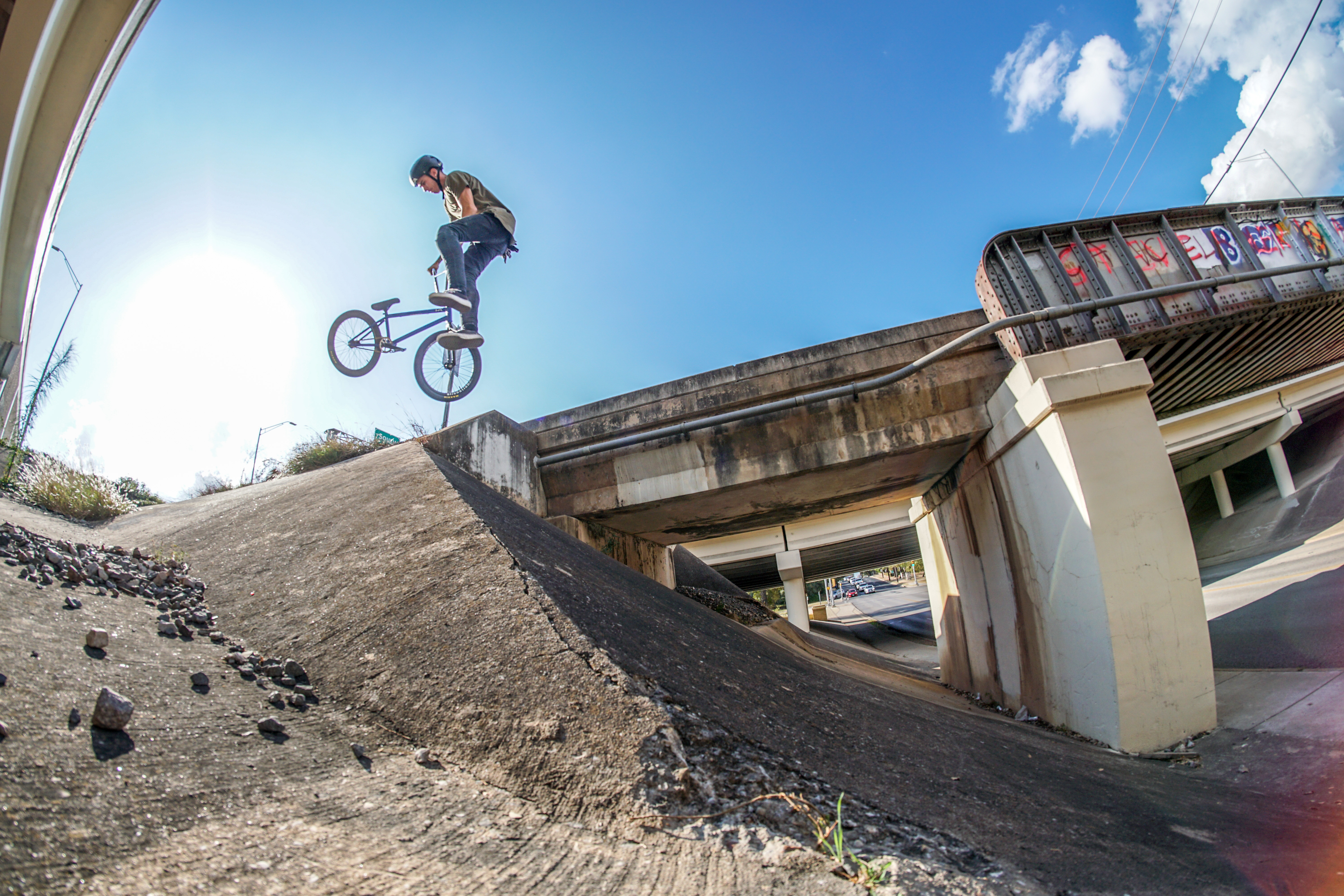 Free Agent rider Seth Riley hits the street of Austin,TX as the team headed out for a week of riding in the lone star state.
