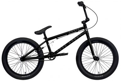 2025 Free Agent Novus bicycle in Matte Black